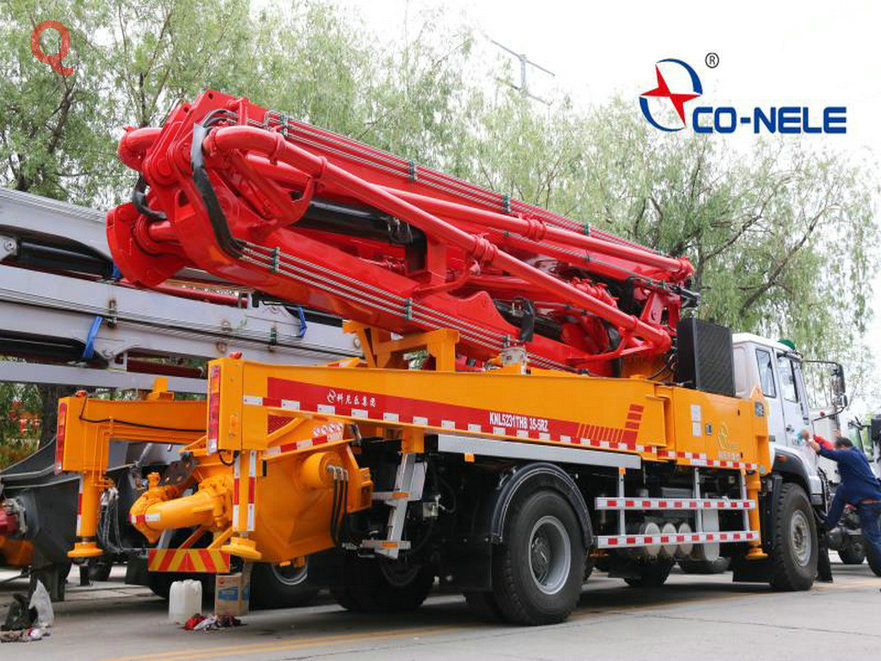 天泵，小型混凝土泵車，小型泵車