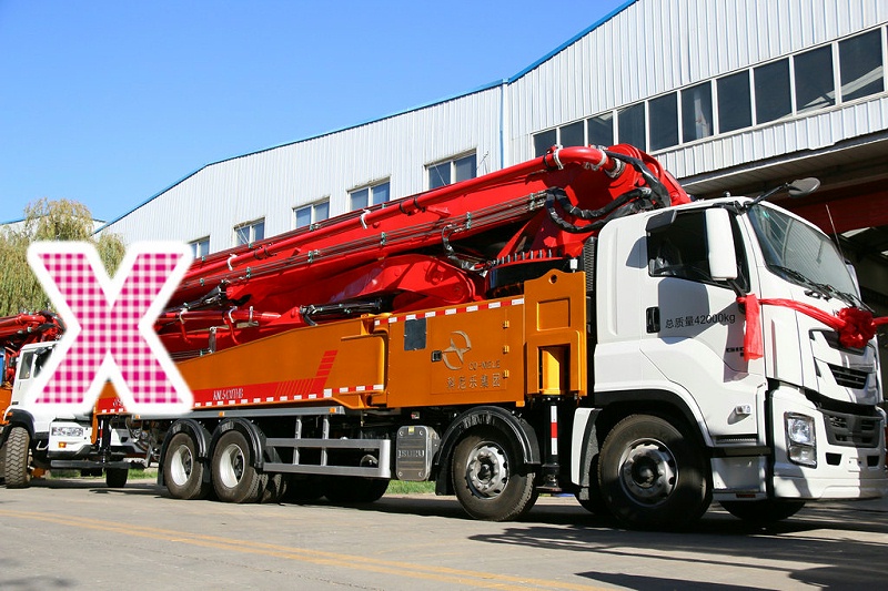 青島小型混凝土泵車價(jià)格