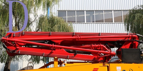 混凝土輸送泵的各種分類以及性能特點？