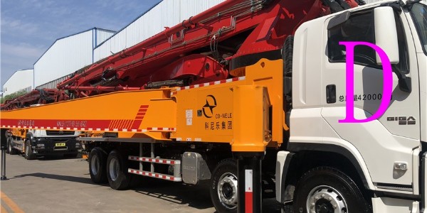 小型混凝土泵車直管又堵塞怎么處理（一）