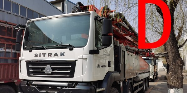 作業中，應對泵車和管路進行觀察