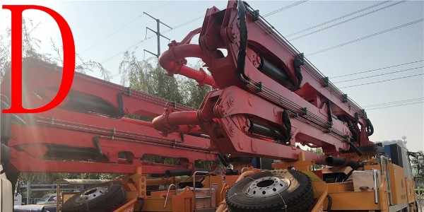 為什么混凝土泵車(chē)在澆注之前要先進(jìn)行過(guò)管呢？