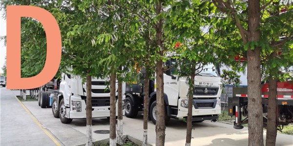 泵車到施工現場后打泵前應做哪些準備工作