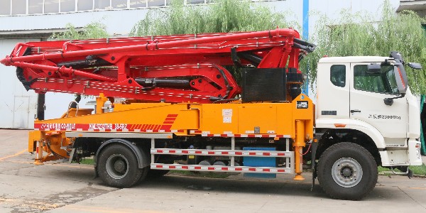 科尼樂 豪瀚38米泵車