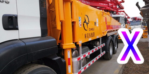 小型混凝土泵車的主要組成部分，組成一臺完整的泵車——科尼樂集團(tuán)