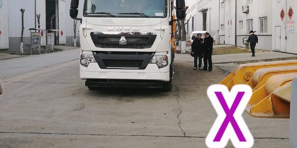 小型泵車(chē)施工時(shí)受水灰比因素的影響有多大，來(lái)看看我的分析